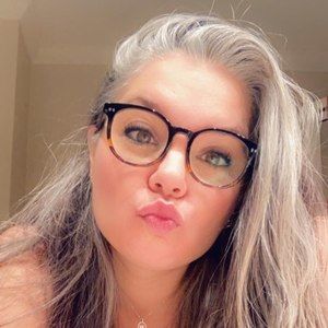 Meet your Posher, Anne